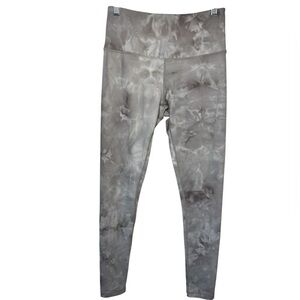 Zella Luxury Athletic Gray and White Pattern Womens Ankle leggings Size small